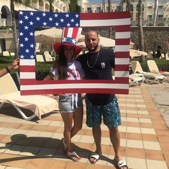 Meet your Posher, Fifa - Picture 2 of 2